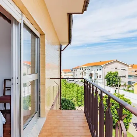 Holiday home Myninho